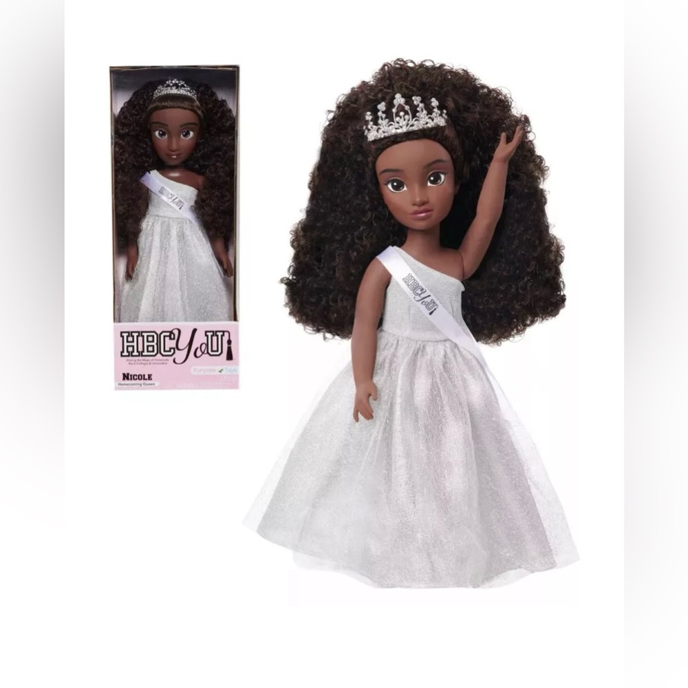 HBCyoU Girl Doll Homecoming Queen Nicole African American 18” Curly Hair New